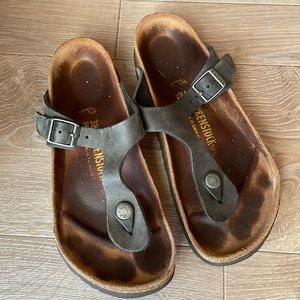 BIRKENSTOCK Gizeh Sandals